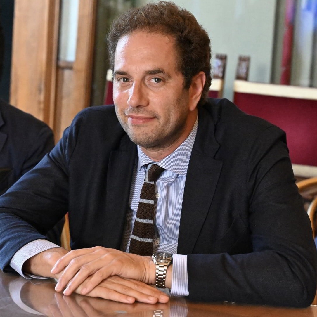 Zevi Tobia