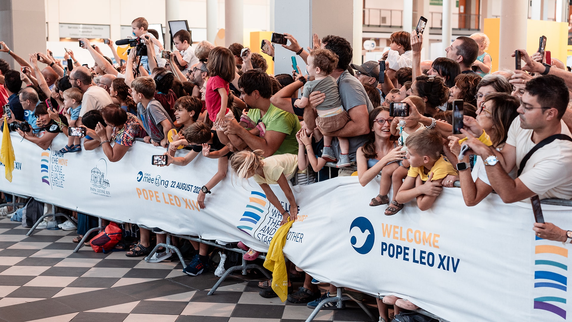 Featured image for “Sui social è “Papa mania”: il Meeting al centro del racconto digitale”